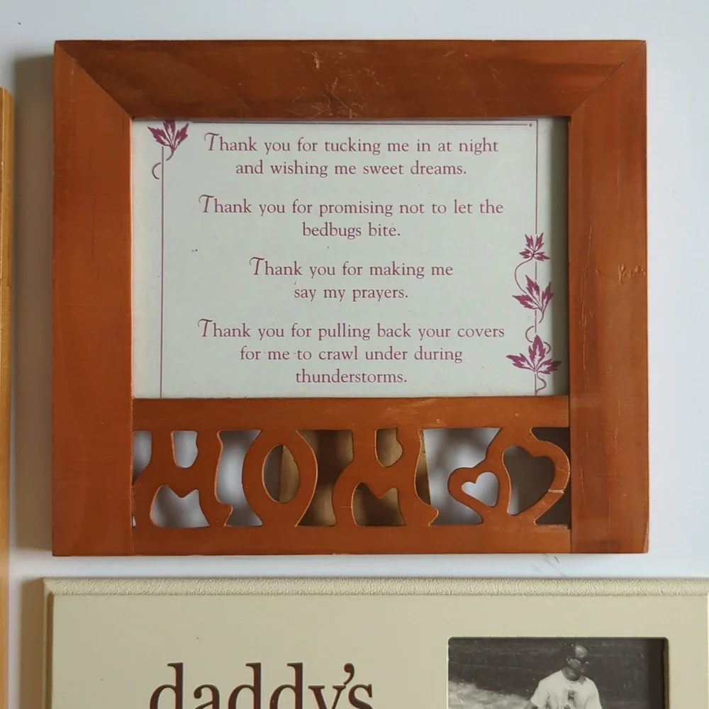 Family Frames 5 Mom  Daddy’s Girl Grandchildren  Sister Brother  Live Love Laugh